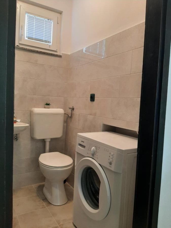 Erik&Dani Apartment Задар Экстерьер фото