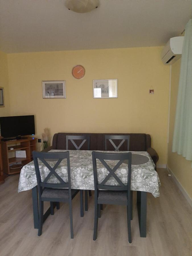 Erik&Dani Apartment Задар Экстерьер фото